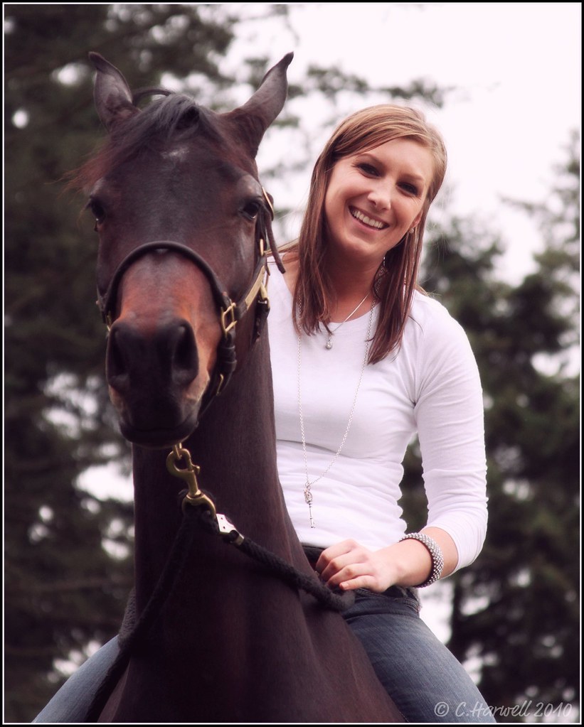 Look Back Photography: Kelly & Symon - Seattle Horse Photographer