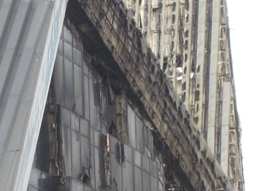 A close-up of the damage done. (Al de ke/Flickr)
