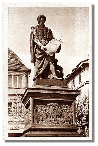 STRASBOURG Monument Gutemberg