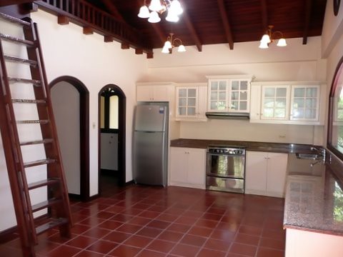 Ecuador-house-for-sale