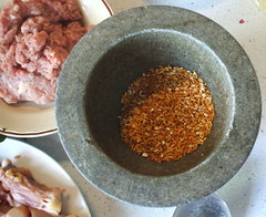 אורז קלוי להכנת קאו-קואה