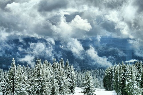 Ohlins Snow First Alpine Snows this Weekend! - Oregon Hikers