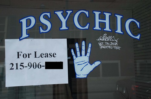 Psychic's storefront for lease (Bet you coulda predicted that)