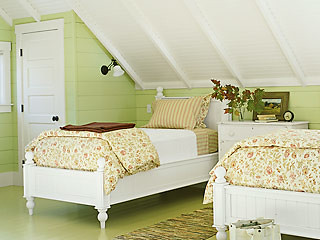 twin guest beds