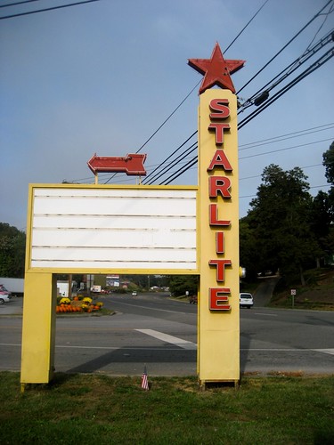 Starlite Drive In Sign