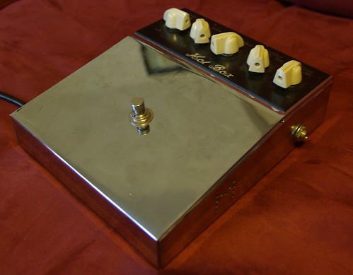 Is there a Matchless Hot Box clone? - Effects and Processors 