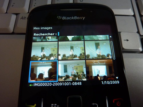 Blackberry Curve 8520 (6)