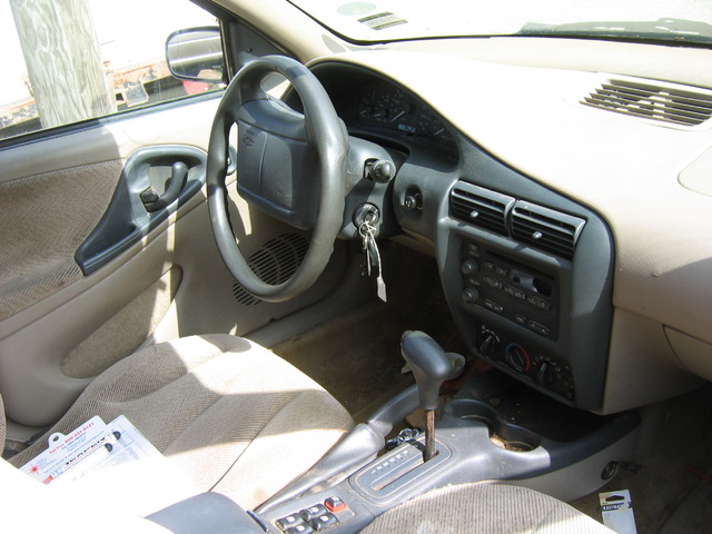 2002 Chevrolet Cavalier Interior