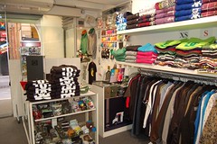 Select Store