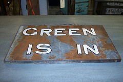 the estate of things chooses green is in sign