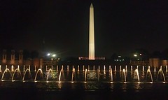Washington obelisk vanaf WWII monument • <a style="font-size:0.8em;" href="http://www.flickr.com/photos/63803900@N08/5845381139/" target="_blank">View on Flickr</a>