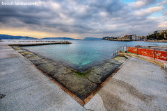 Clouds over Toulon<br/>© <a href="https://flickr.com/people/16985849@N06" target="_blank" rel="nofollow">16985849@N06</a> (<a href="https://flickr.com/photo.gne?id=3311828974" target="_blank" rel="nofollow">Flickr</a>)