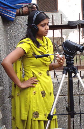 Ashina filming in Seema Puri