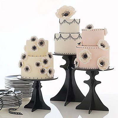 Weddings, Cakes: Polka Dot Cakes