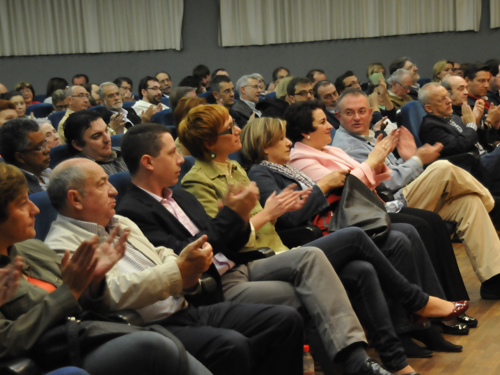 Los militantes del PSOE aprueban sus propuestas de ciudad para las municipales de 2011 4553503917_769289b179_o
