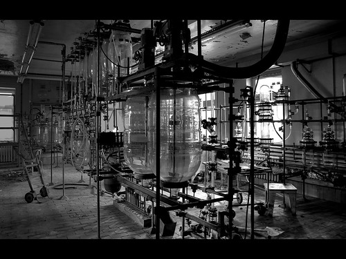 Flickriver: Photoset 'Mad Scientist's Lab' by atomhirsch