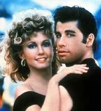 John Travolta e Olivia Newton-John estrelam "Grease - Nos Tempos da Brilhantina"