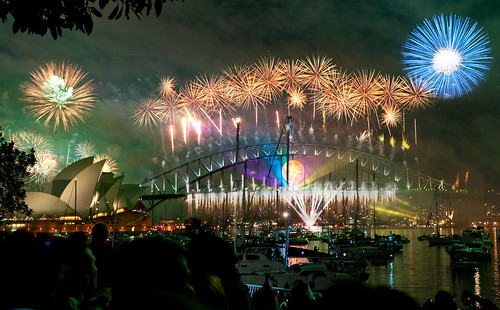 sydney habour bridge & opera house fireworks new year eve 2008