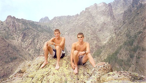 Au sommet du Monte Saltare : Laurent et Xavier