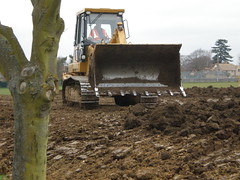 laying the top soil