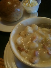 Clam chowder with sweet roll