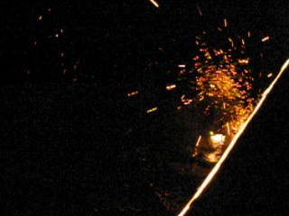 20040701-05 - 4th Of July At Eric Axilbund's - 100-0063-0064-0065-0066-0068-0070-0071-0072 - fireworks (1m21s) (mjpeg) (20fps) (mono snd)