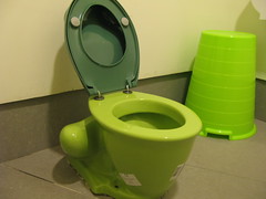 20090409-綠色青蛙馬桶