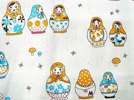 Cute Japanese Cotton Fabric-Russian Dolls-Matryoshka Half Yard (F415)