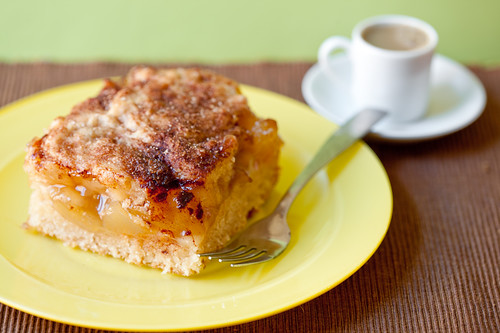 Apple Pie Coffee Cake