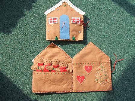 Christmas - Gingerbread House - Card Holder.