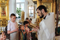 Крещение воспитанников приюта