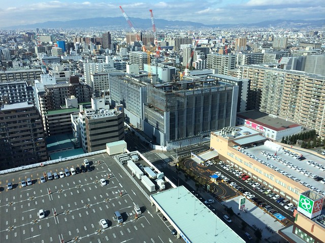 今日のプラウドシティ新大阪。１２階を建設...