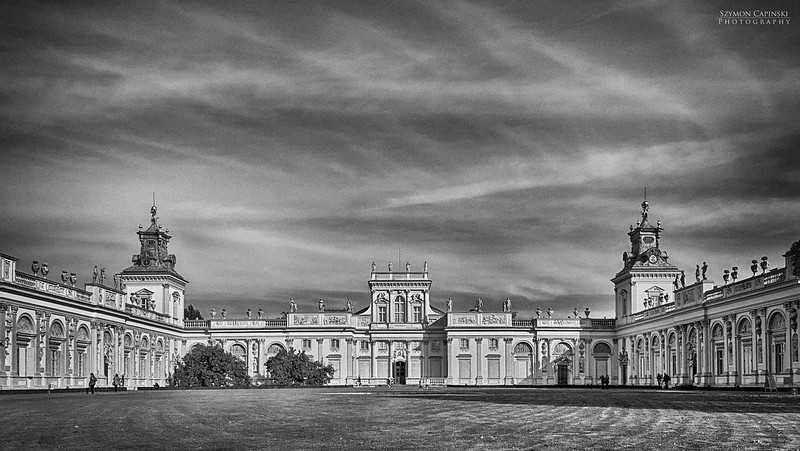 The Royal Palace in Wilanow<br/>© <a href="https://flickr.com/people/67289772@N03" target="_blank" rel="nofollow">67289772@N03</a> (<a href="https://flickr.com/photo.gne?id=10255115014" target="_blank" rel="nofollow">Flickr</a>)