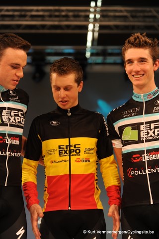 EFC-Omega Pharma-QuickStep Cycling Team   (186) (Small)