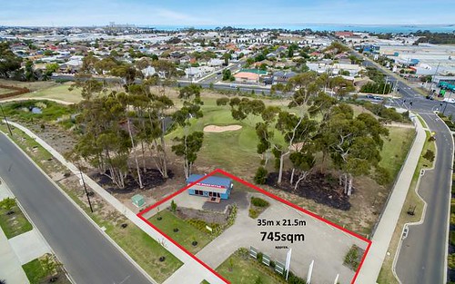 12 Baden Powell Dr, North Geelong VIC 3215
