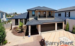 4 Waterford Court, Sanctuary Lakes VIC
