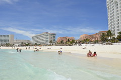 Cancun Beach • <a style="font-size:0.8em;" href="http://www.flickr.com/photos/36070478@N08/10255830283/" target="_blank">View on Flickr</a>
