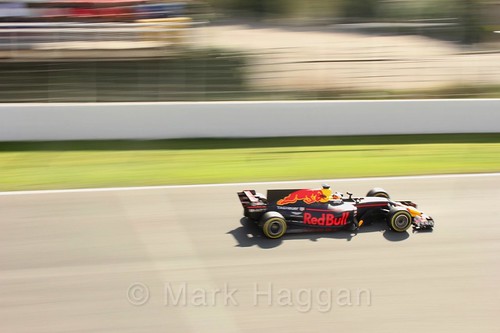 Daniel Ricciardo in his Red Bull in Formula One Winter Testing 2017