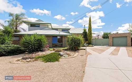 7 Paloma Ct, Hoppers Crossing VIC 3029