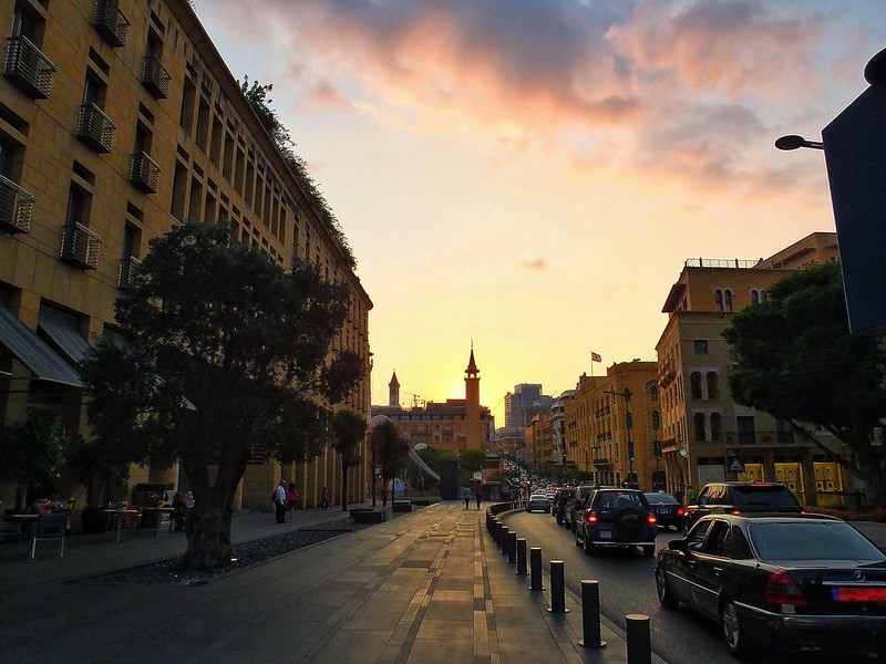 Sunset In Downtown Beirut (Lebanon. Gustavo Thomas © 2013)<br/>© <a href="https://flickr.com/people/39501469@N07" target="_blank" rel="nofollow">39501469@N07</a> (<a href="https://flickr.com/photo.gne?id=10088050994" target="_blank" rel="nofollow">Flickr</a>)