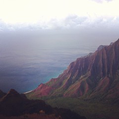 The Kalalau Lookout on #Kauai - A wonder of the Napali Coast #adventure #travel • <a style="font-size:0.8em;" href="http://www.flickr.com/photos/34335049@N04/13900639253/" target="_blank">View on Flickr</a>