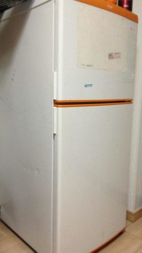 冷蔵庫があります。ご検討ください！