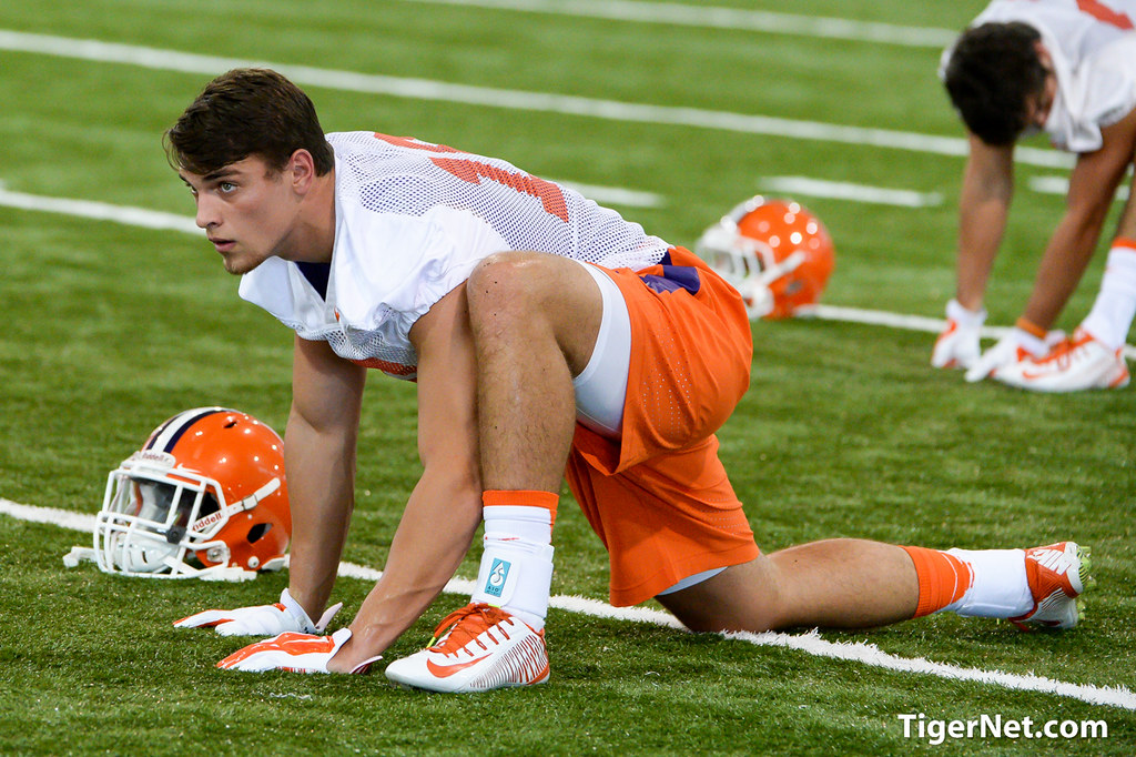 Clemson Football Photo of Tanner Muse