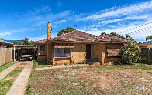 3 First Avenue, Melton South VIC