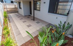 2/64 Scarborough Rd, Redcliffe QLD