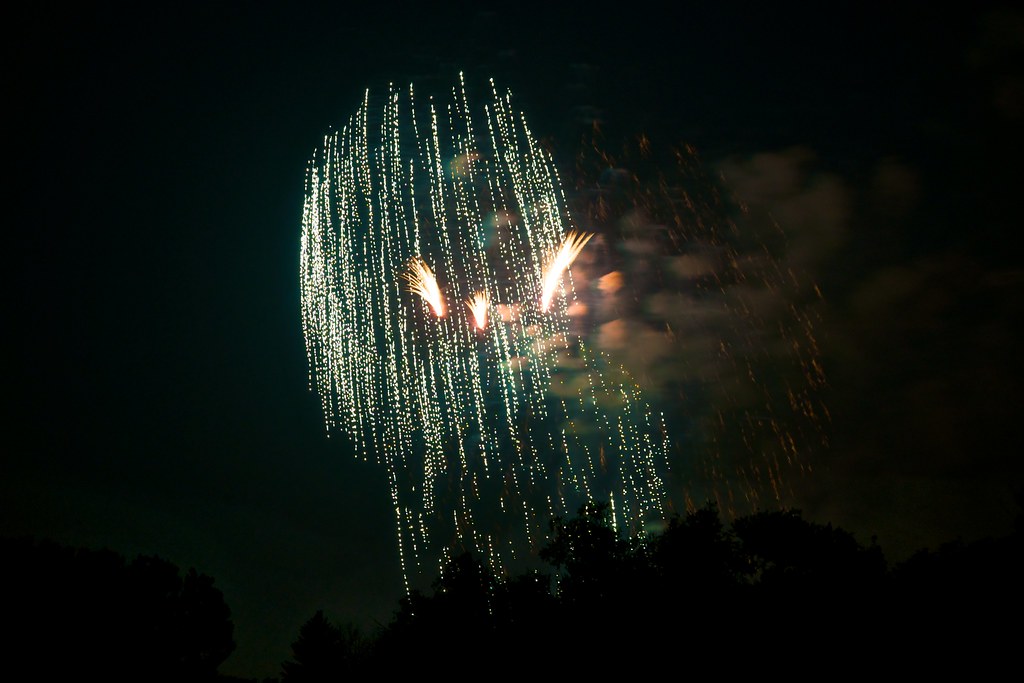 Fireworks _2013_07_01_23-08-08_DSC_8844_©LindsayBerger2013