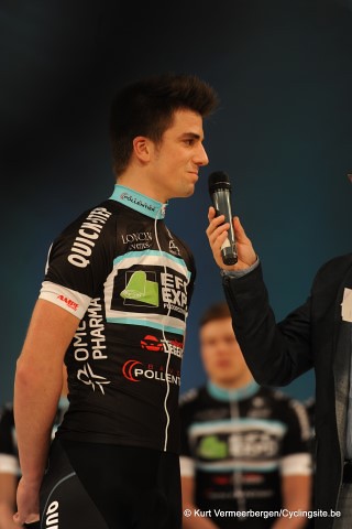 EFC-Omega Pharma-QuickStep Cycling Team   (30) (Small)