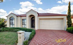 5 Cooks Way, Taylors Hill VIC