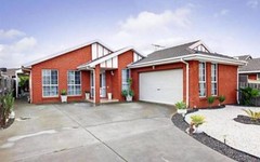 2 Oarsome Drive, Delahey VIC