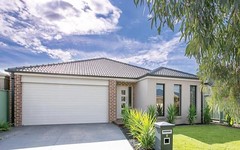 9 Waterford Drive, Miners Rest VIC